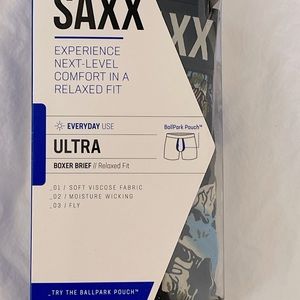 SAXX Ultra Boxer Briefs, Relaxed Brief